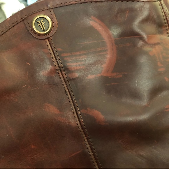 Melissa Button 2 - Picture 12 of 15